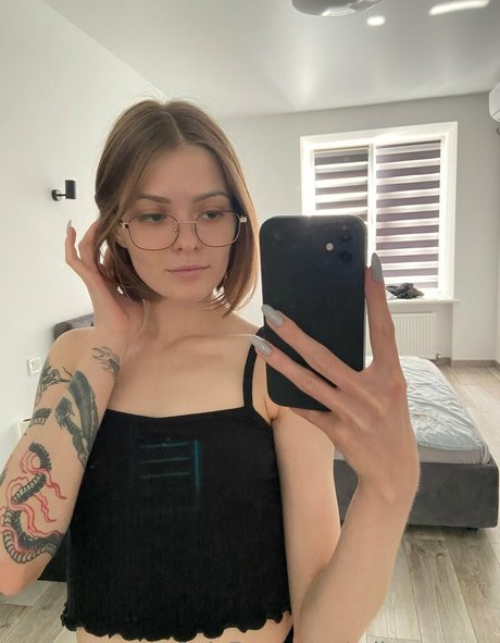 milena esco free star pics