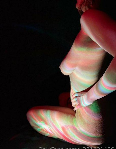 whiskey girl19 adult actress photo