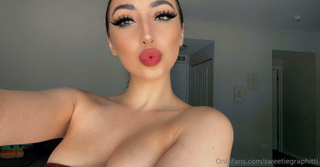 joi asian onlyfans nudes image