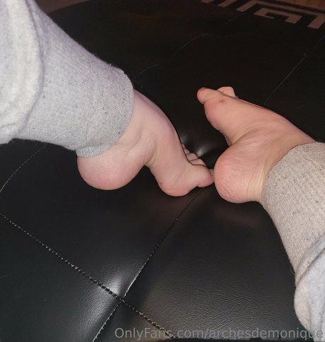 archesdemonique pretty star image