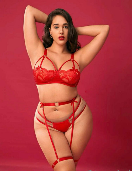 princessapril model pretty photo