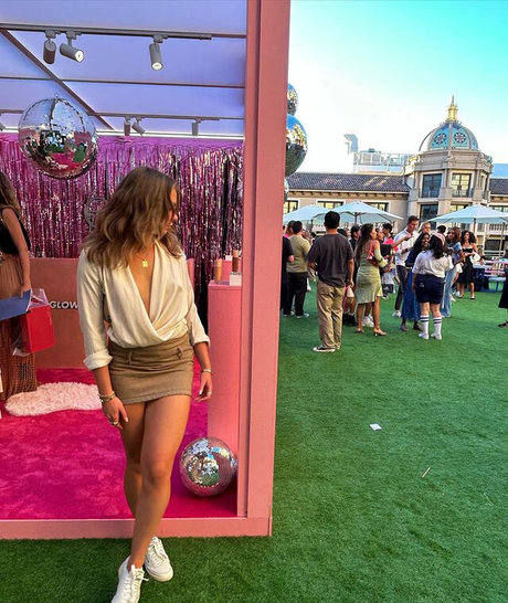 Emilia McCarthy model pretty picture