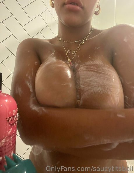 saucytitsbali erotic actress picture