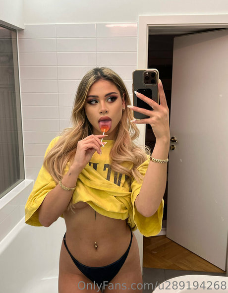 lilyxscott pretty actress archive