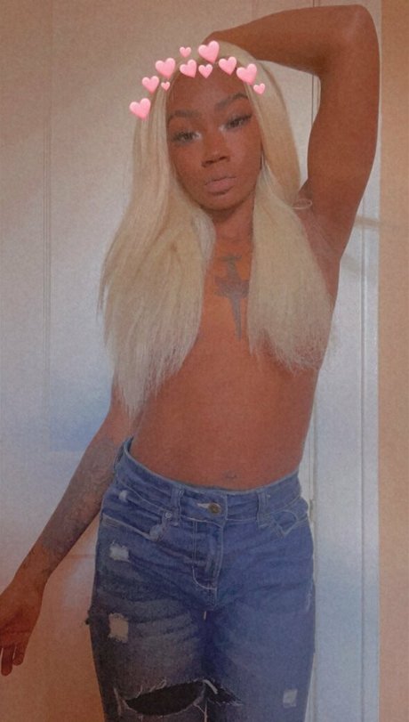 magickaltouch erotic actress picture