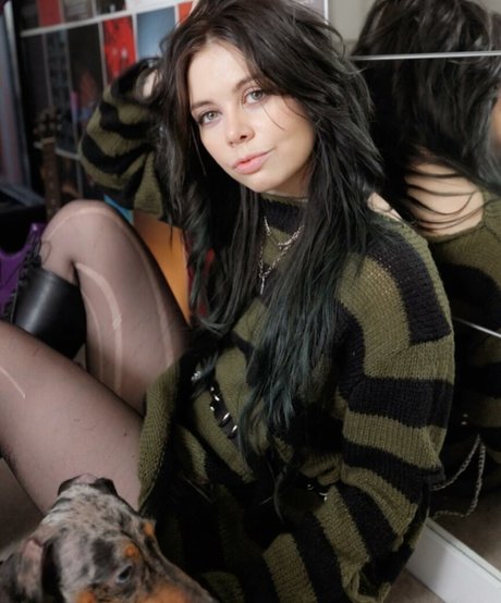 Moo Smith top star img