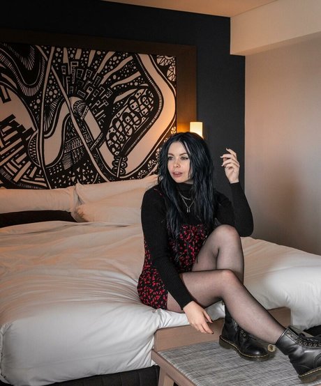 Moo Smith model exclusive pic