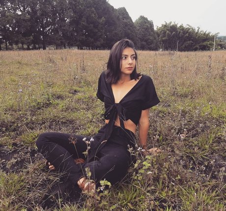 Manuela Velez top model gallery