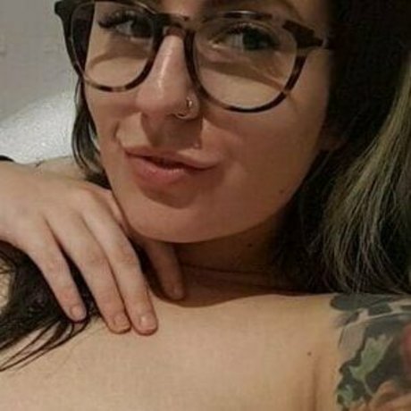 Foxxystarlight star erotic picture