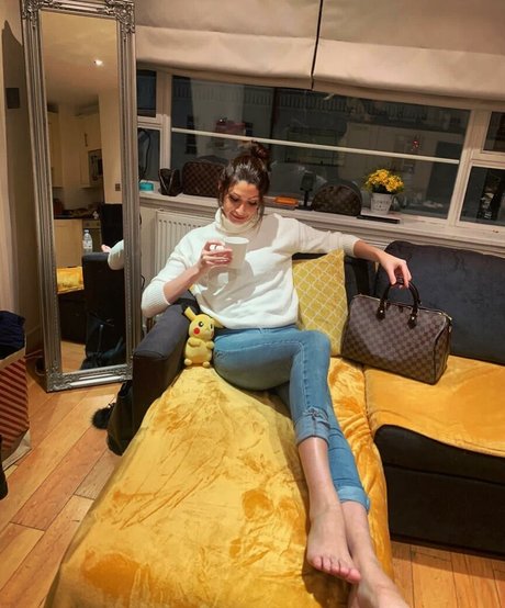 hairy bbw onlyfans art nude pics