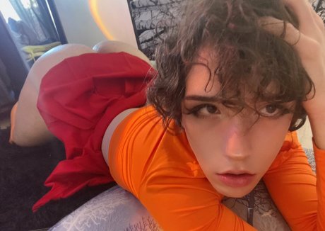 Femboyszn star art picture