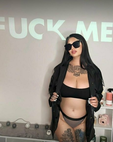 elizabeth liza nice pornstar archive