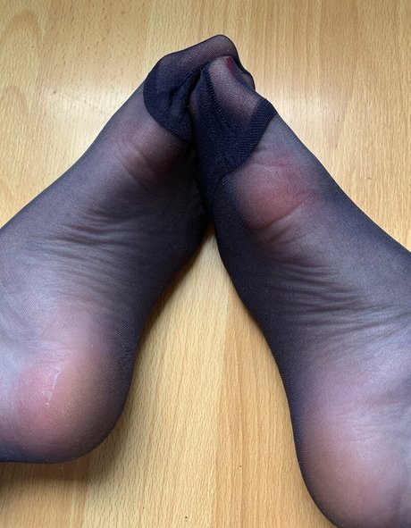 theselilpiggie6 art star picture