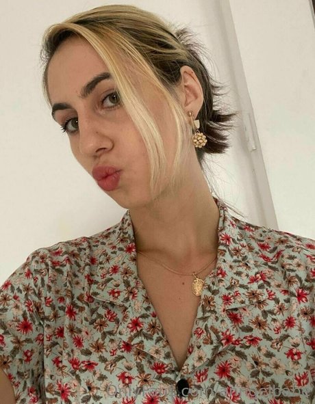 redhead ass onlyfans hot nude pic