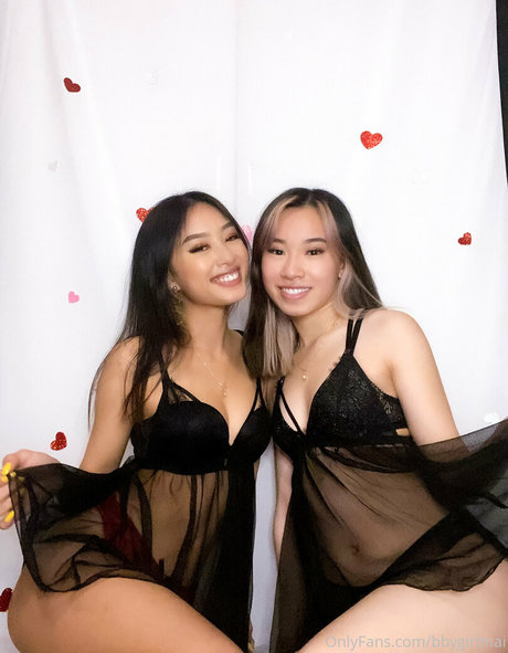 Bluekittyy pornstar naked picture