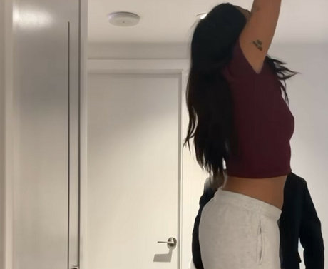 aileenchristineee star naked galleries