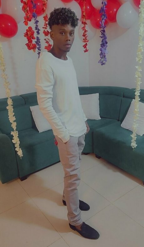 afroflavor model nice pics