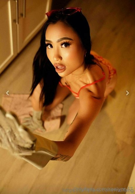 raelynn77 hd model photos