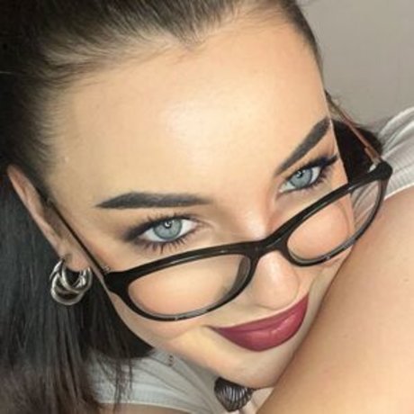 milf strip onlyfans hot xxx photos