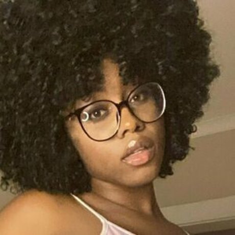 ebony squirt onlyfans hot photos