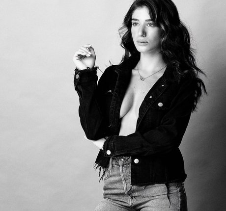 Reut Ron model hd photos