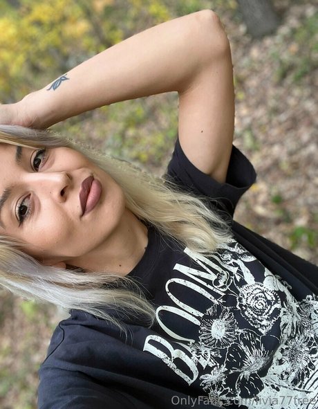 livia77free best actress gallery