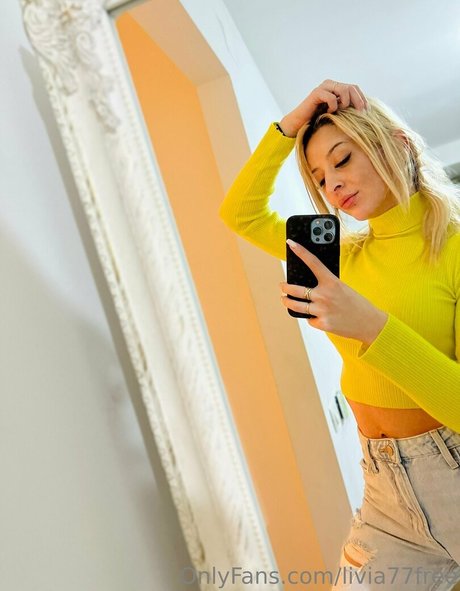 livia77free exclusive star photos
