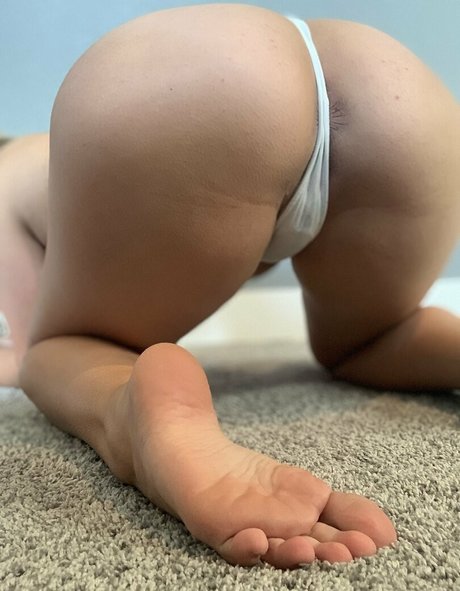 briannamaple model beautiful photos