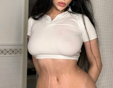 Sofigonewild sexy star pic