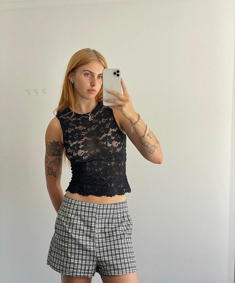 maaddielewis model sex photos