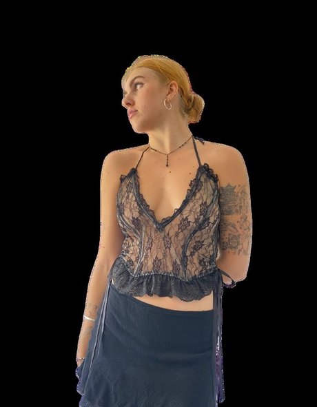 maaddielewis pornographic star pic