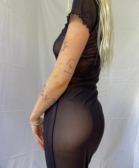 maaddielewis star art photos