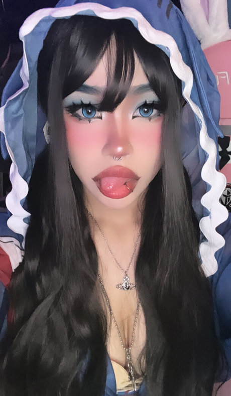 luhvars model erotic img