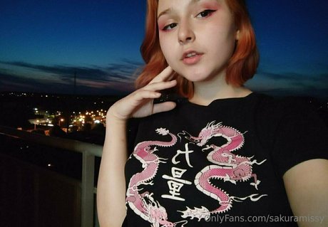 sakuramissy star naked galleries