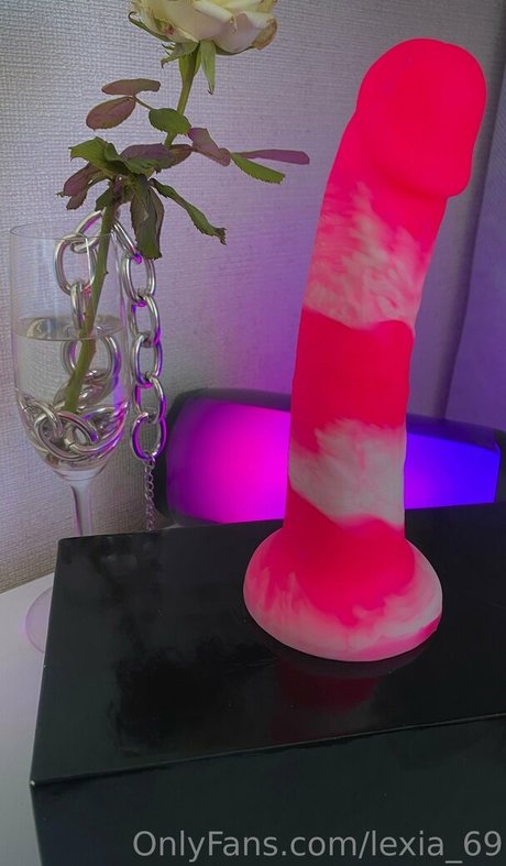 lexia 69 porn star galleries