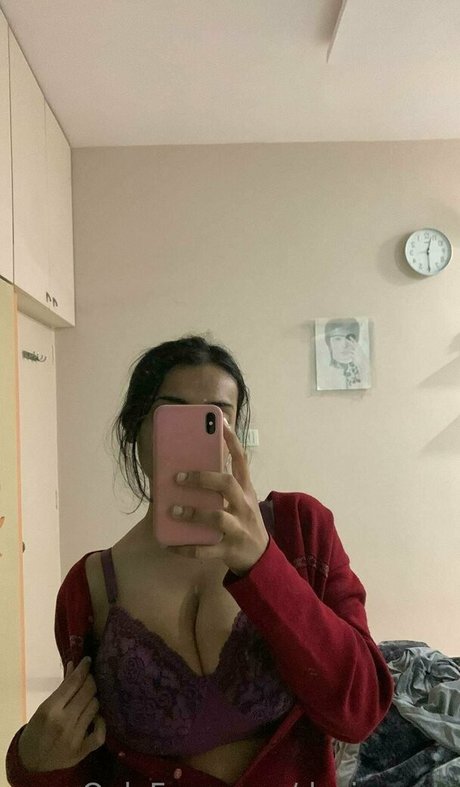 Desiaurora pornstar art picture