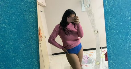 Desiaurora star nudes picture