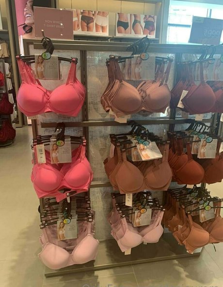 Desiaurora art star pictures