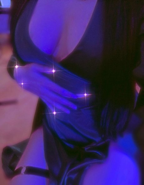 EllyAudios pornstar nudes pics