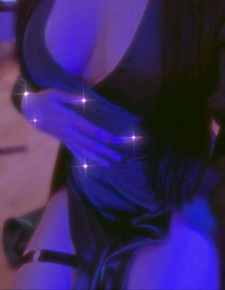 EllyAudios beautiful model galleries