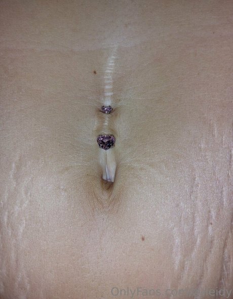 zuleidy model sexy pic