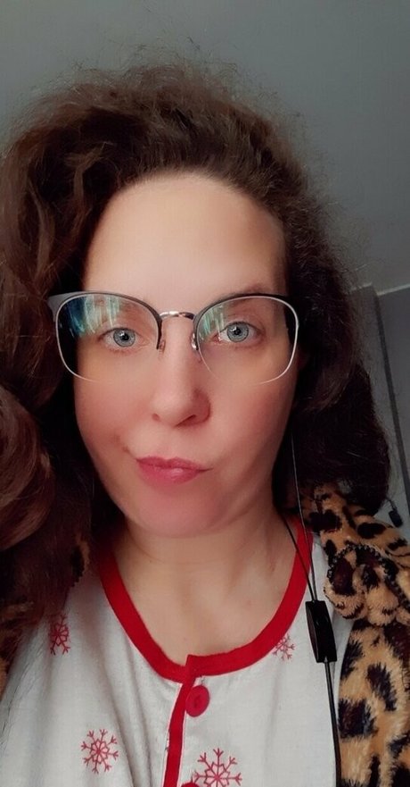 only queen84 model nice gallery