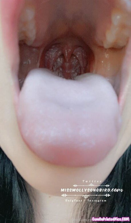 Molly Songbird beautiful pornstar gallery