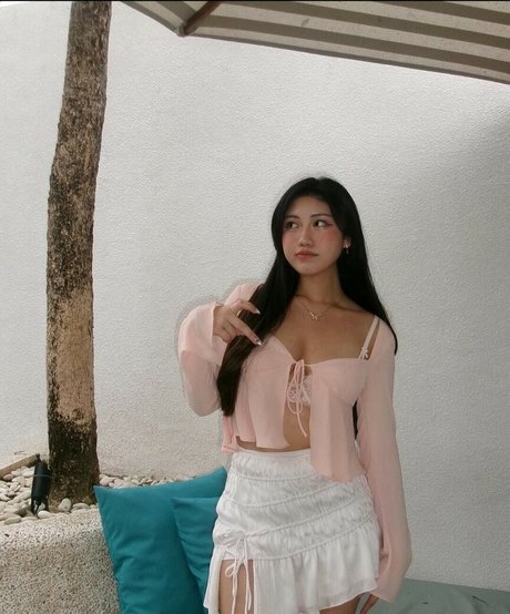 ashl xy free actress photos