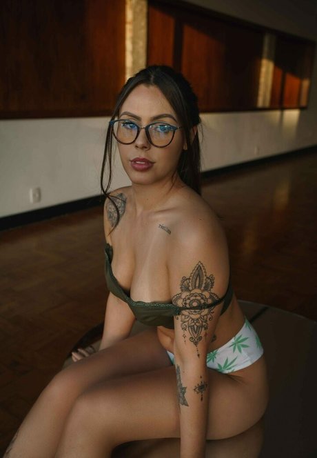 tanned onlyfans beautiful porn pics