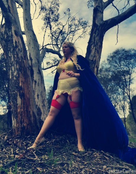 electralashes porn actress img