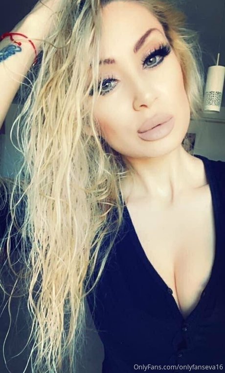 evavixenfree high quality pornstar img