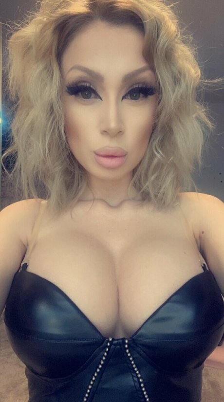 evavixenfree pornstar nude galleries