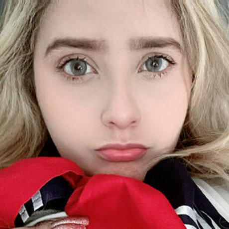 babycaroofficialllll best actress pictures