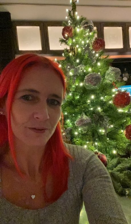 Kirsty Coxxx free star img